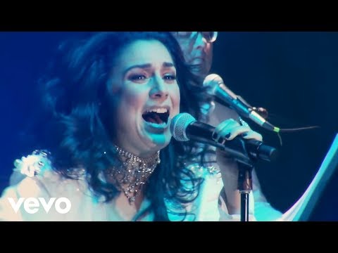 Karina - A Quién (Live)