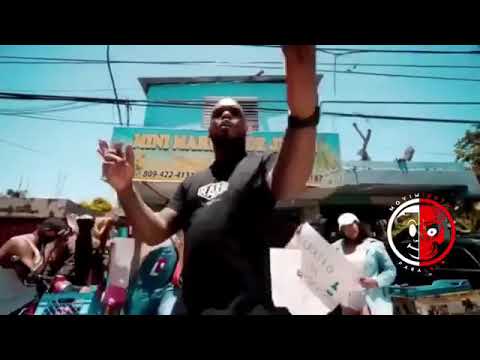 Ceky Viciny - Le manda fuego a Bulova