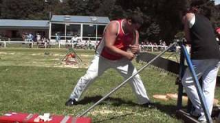 preview picture of video 'Woodchopping - Adam Lowe - Single Handed Sawing'