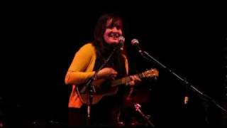 Donna Maciocia - Rings & Fences (Lemonade Live showcase 2010)