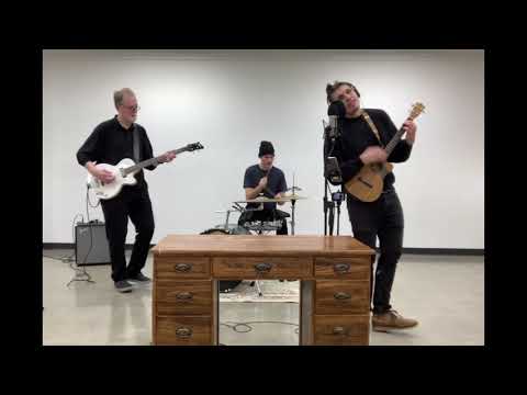 Dylan Santiago - Linger Longer (NPR Tiny Desk Contest 2025)