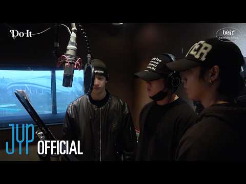 Stray Kids \DO IT\ Recording Scene | Do It, 신선놀음 (DIVINE)