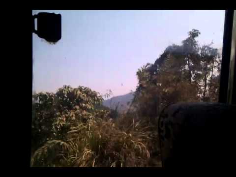 Prévia do ônibus de Pak Mong para Luang Namtha Laos