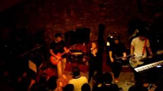 Slipinside - Acrobats (Notos)