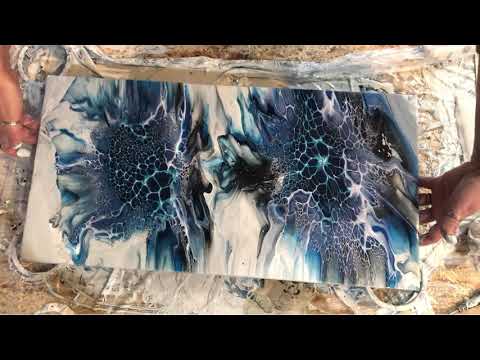 #311. Giant blue blooms! / bloom technique acrylic pour / composition in art