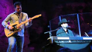 Craig Campbell When Ends Don&#39;t Meet Uncasville, CT 5-30-13