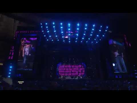 Lembra que fui eu nao esquecer que fui eu que te amou demais desde do dia em que te conheceu