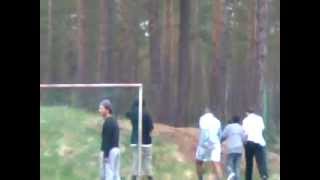 preview picture of video 'Futbolli i asilave ne mariannelund sweeden'