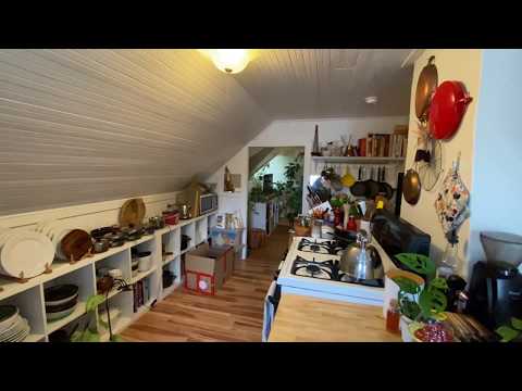 25 Oak St. #3 Watertown - Studio/1 Bed on Top Floor of 3 Family Home - $1400