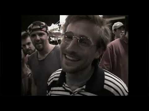 Fatboy Slim - Praise You (with commentary by Norman Cook)