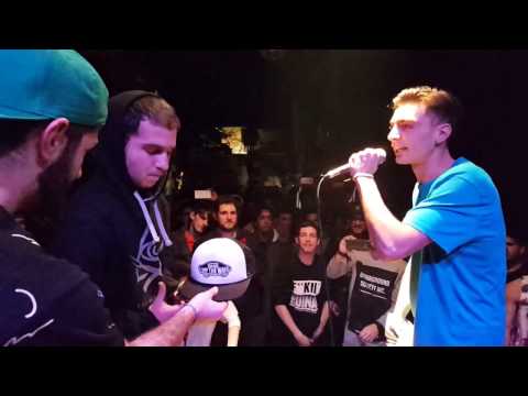 Compare flow vs Sweet pain VIDEO OFICIAL EXHIBICIÓN - FINAL SOUTH BATTLE - SEVILLA - DIAMOND ROOSTER