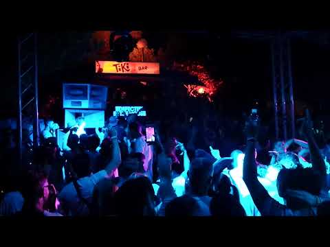 Sam Divine playing "At Night" (Beach Stage | Defected Croatia 2016)
