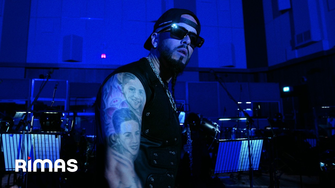 Yandel - Cual Es La Necesidad (Official Performance Video)