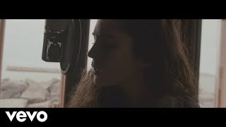 LOWES - If You Leave Me Now (Live Session)