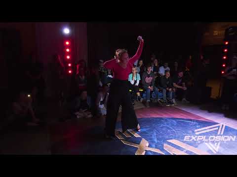 — vs Karina explosiAlice vs Karina Explosion /Waacking / EXPLOSION BATTLE