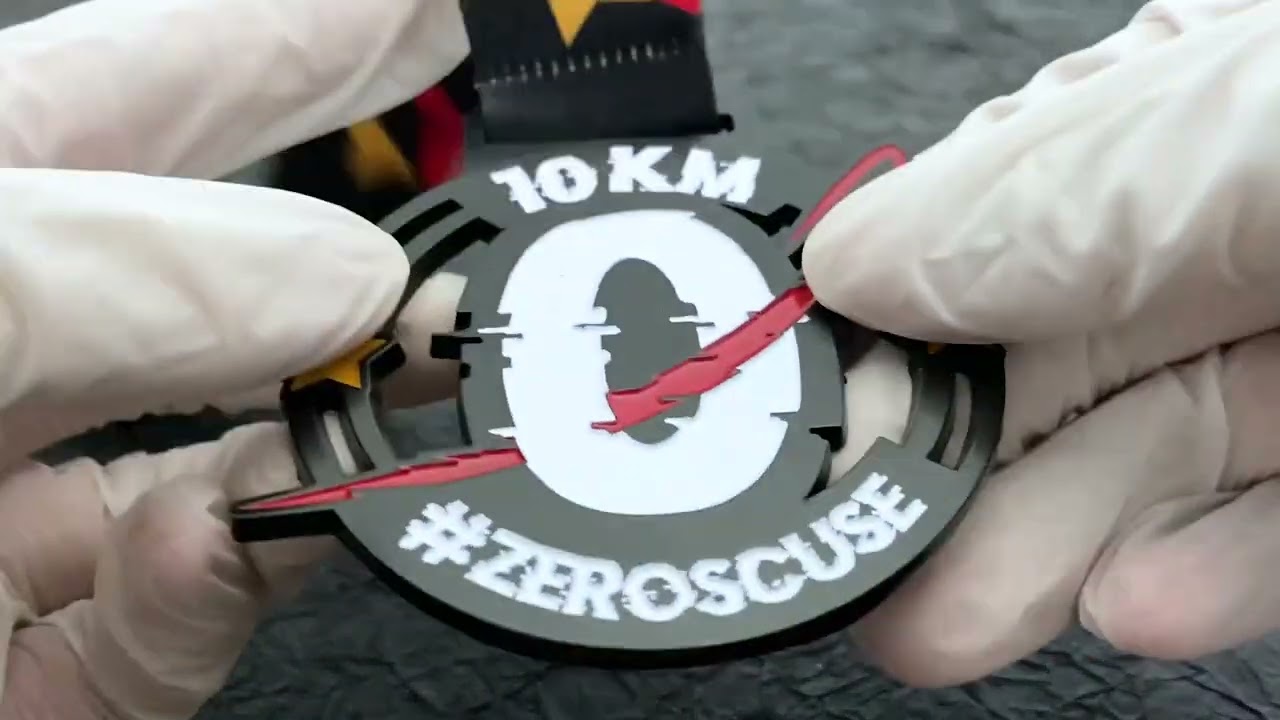 1005 - Black Hollow 10km Enamel Marathon Medal