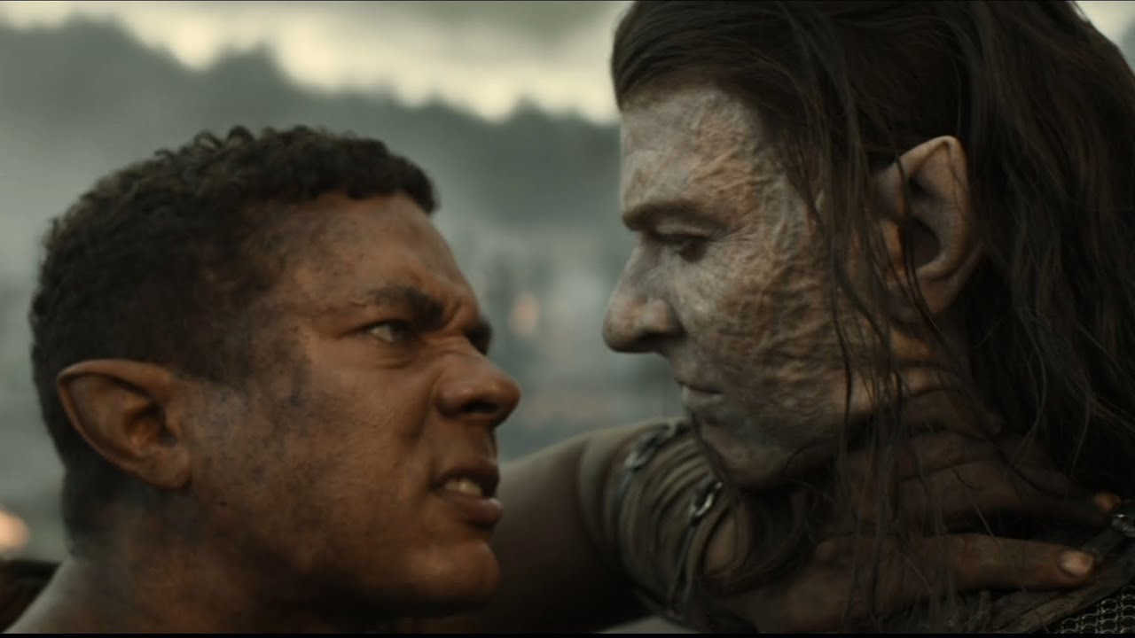 Adar vs Arondir Los Anillos de Poder Batalla de Eregion en Español Castellano HD.