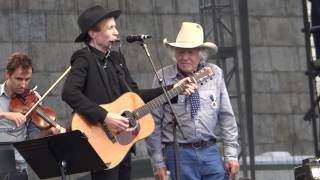 Beck and Ramblin Jack Elliott with Andrew Bird and Chris Funk - Waiting For A Train