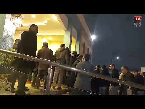 وزير الشباب والرياضة أشرف صبحي والإعلامي أحمد شوبير في عزاء العامري فاروق بمسجد المشير طنطاوي