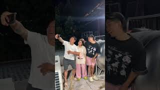 Download lagu take a photo #funny #honeybeedance #music #love #coversong #badminton #singersongwriter #couple mp3