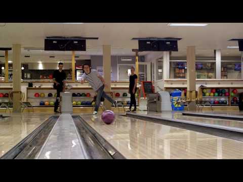 , title : 'Din egen bowlingskola'