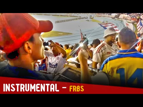 "Entrada del Frente e Instrumental - Junior 2-2 Pasto | 20 Febrero 2016" Barra: Frente Rojiblanco Sur &bull; Club: Junior de Barranquilla