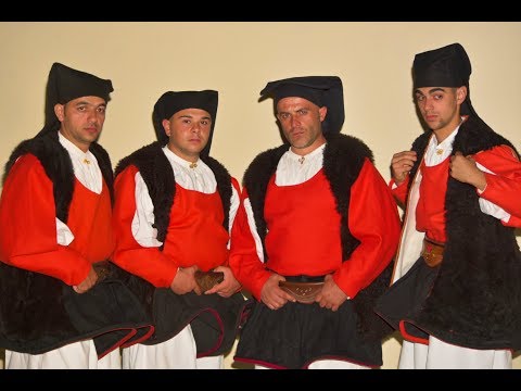 Decimoputzu, Festa San Basilio -  Tenore "Su Cuncordu de Onne"