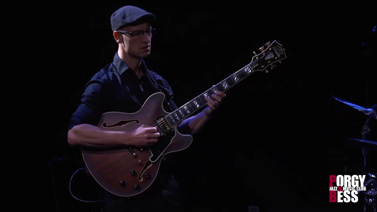 Pete Roth Trio feat. Bill Bruford &ndash; Live at Porgy & Bess, Vienna - YouTube