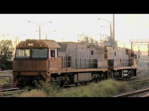 Australian "NR Class" Diesel Locomotives At Dynon - Pacific National Train Engines