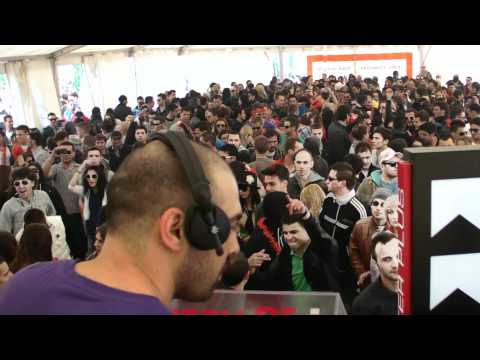 Negru @ 10 years of Kudos Beach Mamaia - 30.04.2011 [HD]