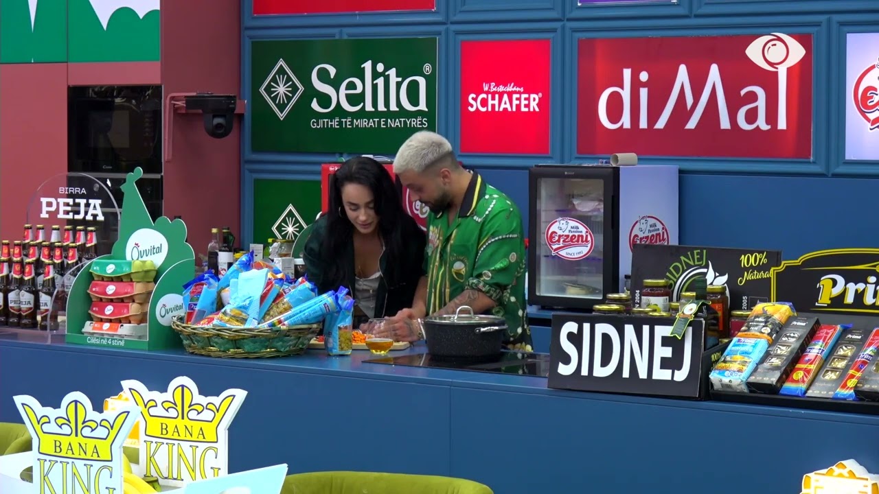 “Po kombinohemi edhe në kuzhinë”/ Gjesti-Eglit: Je e para, ndoshta i fundit person, që më kupton