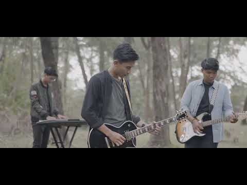 Namias-Warna (Minus One)