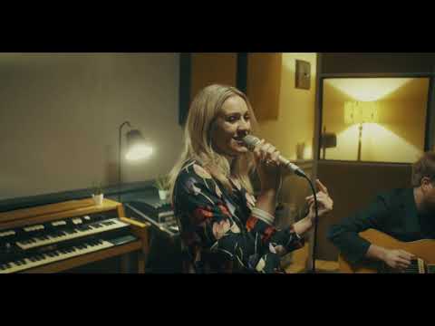 The Shaker Makers - Acoustic Duo - Live Wedding Band London - AliveNetwork.com