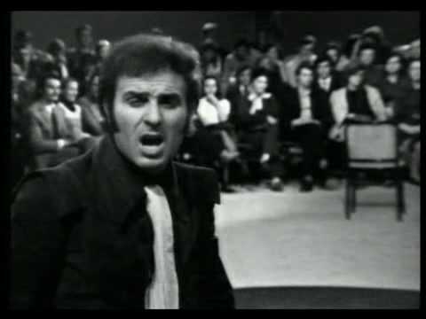 Miki Jevremović - Muzika nek svira samo za nju