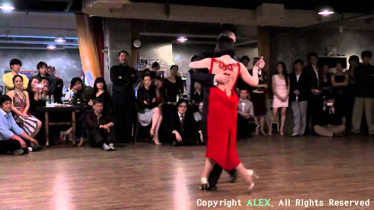 OTONO III - 2011-10-03 Cristina Sosa y Daniel Nacucchio farewall milonga 03.mp4