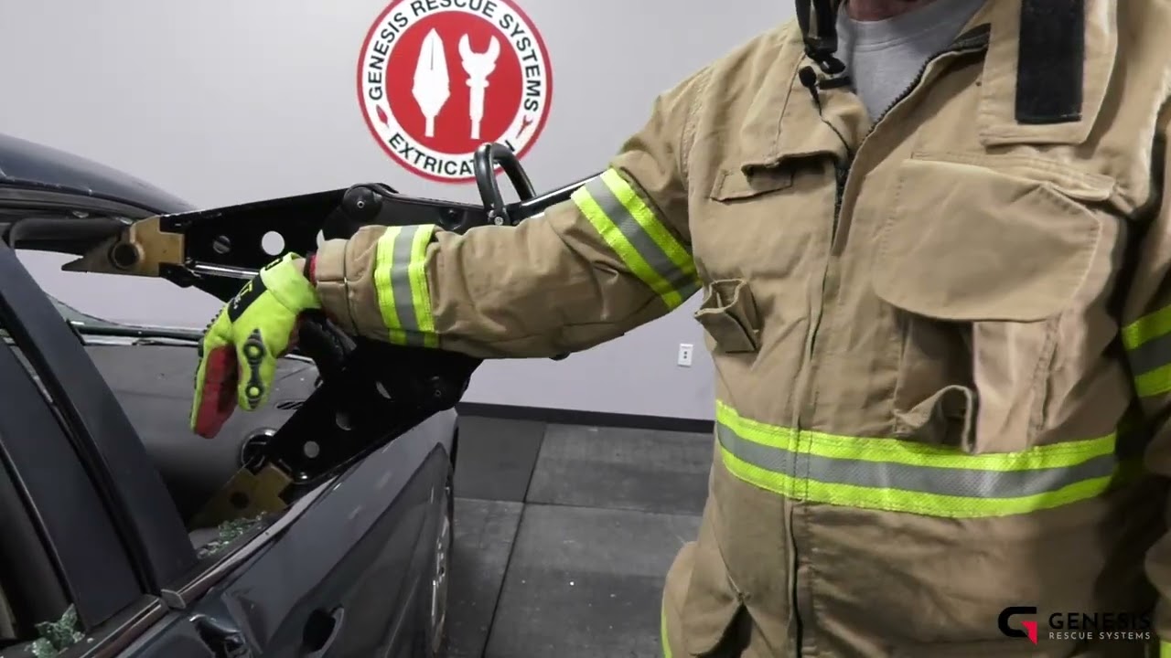 How To Perform A Vertical Door Crush (Pin Side) | Genesis Rescue Systems