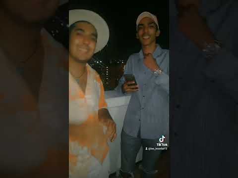 Romane Gila Areslo o Gentlemeni