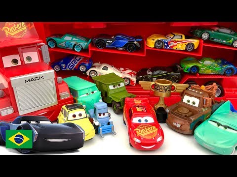 Coleção Brinquedo Carros 3 Apresentando Jackson Storm Relâmpago McQueen Capota na Pista