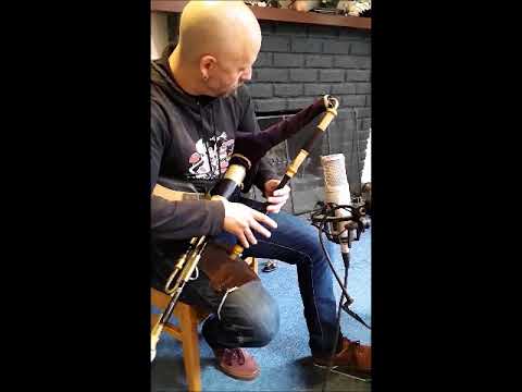 Uilleann Pipes 'The Squawking Lament / The Long Stride by Josh Licht