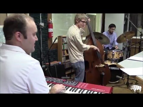 Studio Sessions: Ben Markley Trio - Swinging In A Winter Wonderland