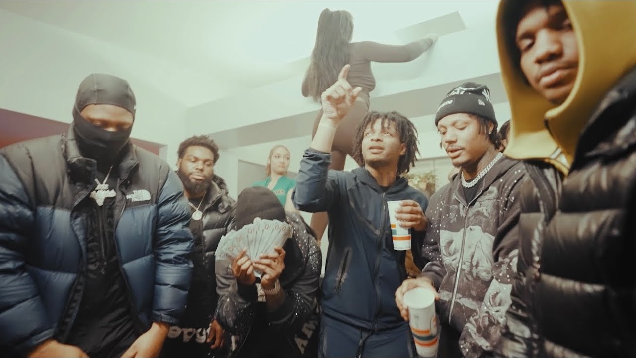 RealRichIzzo - BGM (Feat. 24Lik X Jaymoney30) 