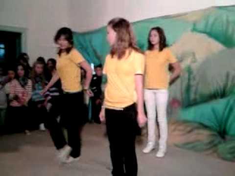 low...............fetele de la topile