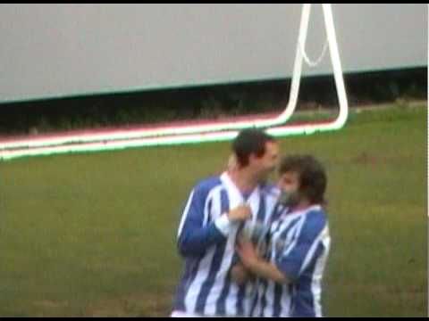 Primer gol Arruabarrena (CD Leganés 2-0 Extremadura UD) J16