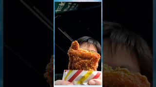 【緊急実写】ファミチキピッツァ 味を食す！