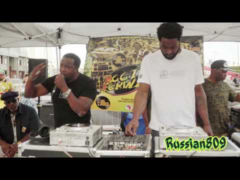 Roots Up Forward Featuring Dona V