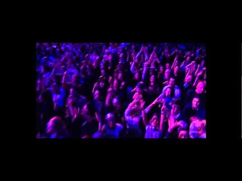 Eros Ramazzotti - Live world Tour 2009-2010 Un Attimo Di Pace ! ( part3 )