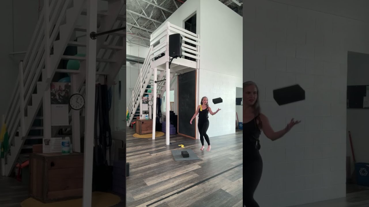 Level 2 - 745am w/ ANDRIA 6.30.25 YOGA BETTER ON LINE! (class starts @ 00:00:02; audio ends @00:37:22; class ends @ 00:59:03)