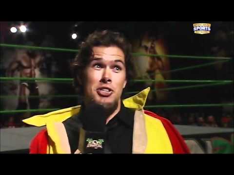 On The Box With Briley Pierce - FCW TV 10 23 2011