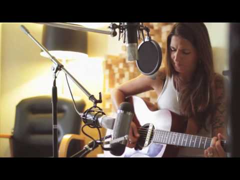 Sheena Brook - I'm Alive (Acoustic Session)