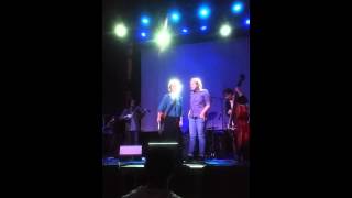 Laura Cantrell & Jennifer O'Connor - Beg Or Borrow Days